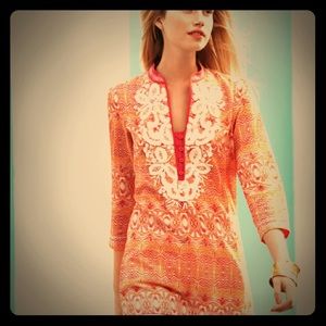 INDIKKA EMBROIDERED TUNIC SIZE XL